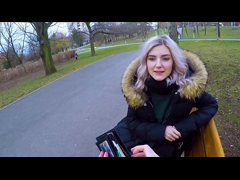 ❤️ Глотает горячую сперму незнакомца за деньги - минет в парке от Eva Elfie Просто порно на сайте sex78.ru ️❤